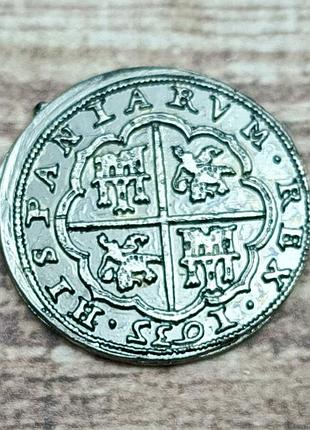 Монета 8 peso denix
