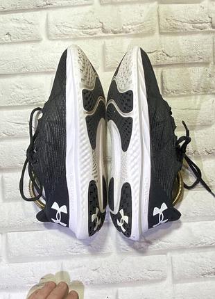 Кросівки under armour 6