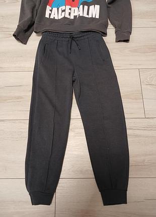 Спортивные штаны от zara и худи на 8р