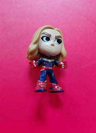 Коллекционная фигурка funko mystery minis, изображающая персонажа капитан марвел из фильма «месники:
