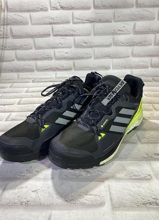 Кросівки adidas 4