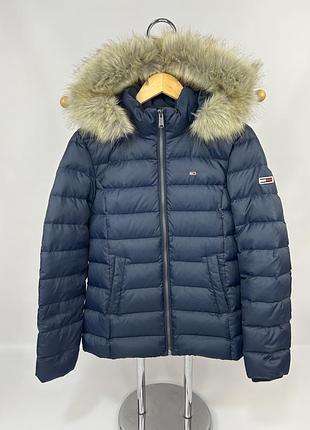 Стильна утеплена куртка від tommy jeans
