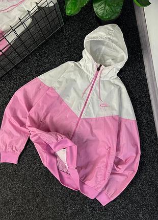 Вітровка nike