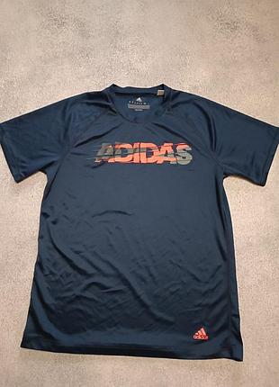 Мужская спортивная футболка adidas