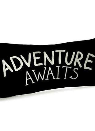 Подушка для дивана бархатная adventure awaits 50x24 см (52bp_aw001)