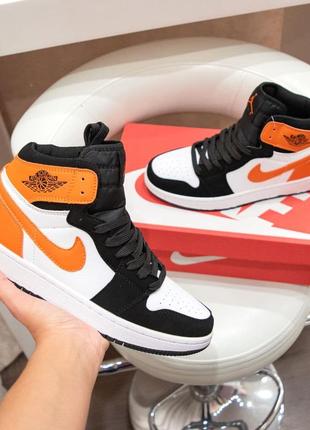 Жіночі кросівки nike air jordan 1 retro blacl/white/orang