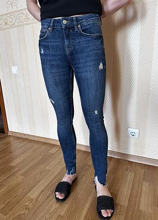 Джинси zara