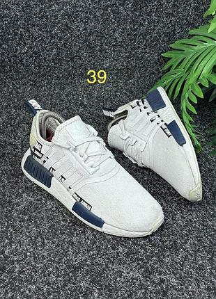 Кросівки adidas nmd розмір 39