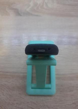 Б/у телефон nokia x1-01 4