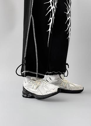 Balance 1906 r comme des garçons