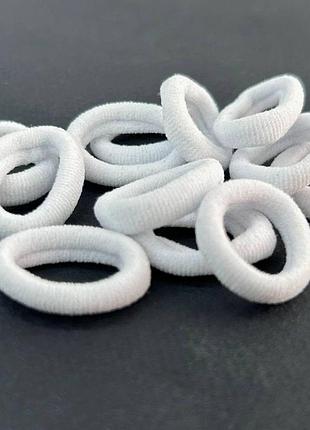 120 шт - набор резиночки бесшовные 2см - белые