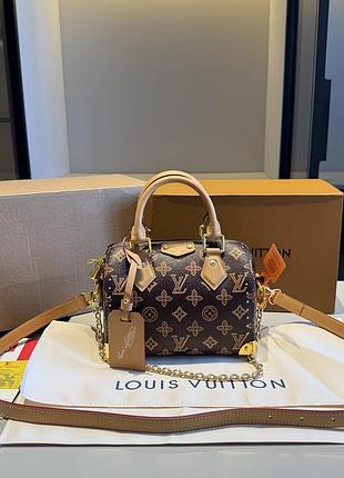 Louis vuitton trunk 20 monogram canvas with studs and chain