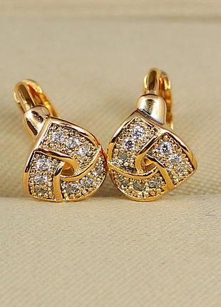 Серьги детские xuping jewelry триединство 0,8 см золотистые