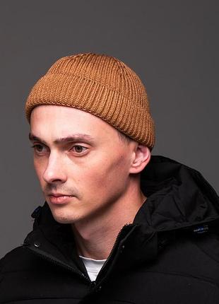 Шапка чоловіча бежева