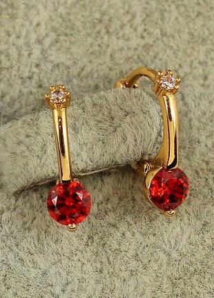 Сережки дитячі xuping jewelry чарівність із червоним каменем 1,5 см золотисті