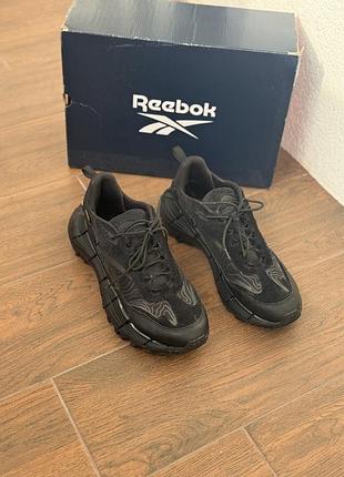 Чоловічі кросівки reebok zig kinetica 2.5 edg чорні