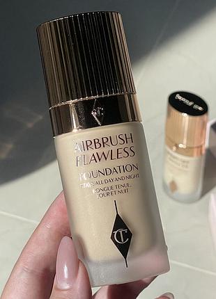 Тональный крем charlotte tilbury airbrush flawless foundation (6 neutral) 30 ml