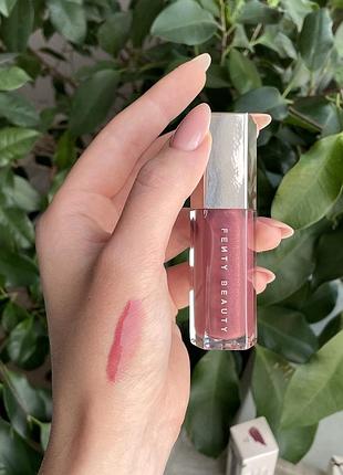 Блеск для губ fenty beauty gloss bomb universal lip luminizer (riri) 9 ml