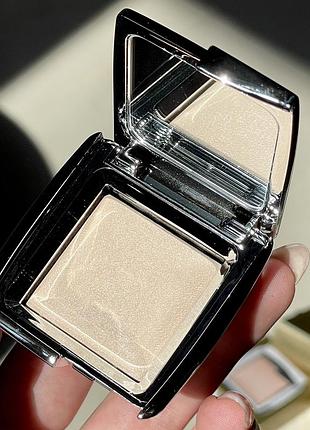 Пудра hourglass ambient lighting powder (incandescent strobe light) 1.3 g