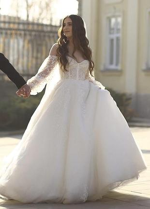 Весільна сукня crystal