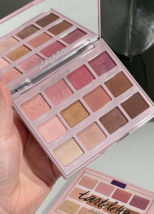 Палетка теней tarte tartelette juicy amazonian clay palette