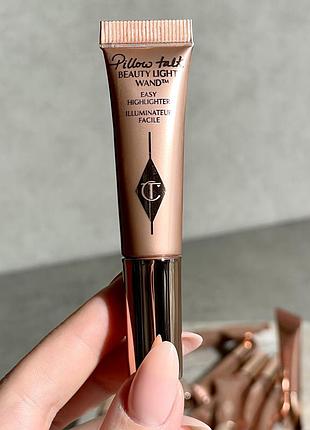 Хайлайтер charlotte tilbury beauty highlighter wand (pillow talk) 5 ml без коробочки, из набора