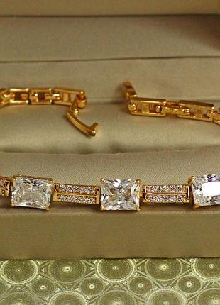 Браслет xuping jewelry большие прямоугольники с белыми камнями 19,5 см 8 мм золотистый