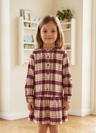 Тонкое платье в клетку с люрексом для девочки 5-6 лет 110-116 george