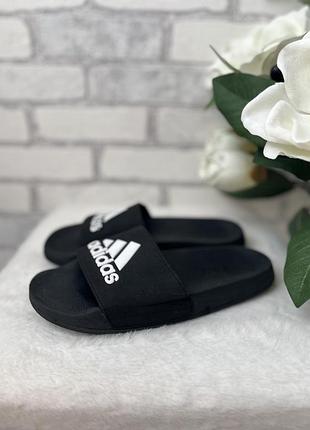 Шльопанці adidas 37розмір