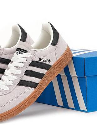 Замшевые кроссовки adidas handball spezial light grey