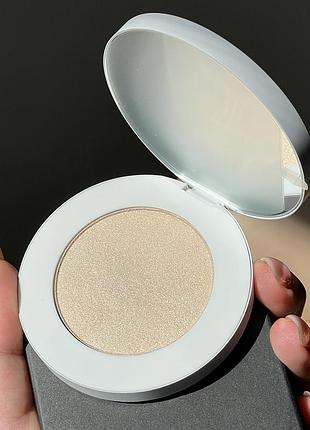 Хайлайтер makeup by mario soft glow highlighter (pearl) 4.53 g