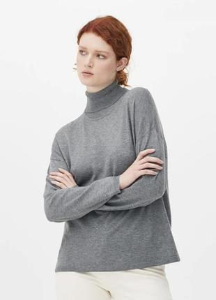 Жіноча водолазка гольф