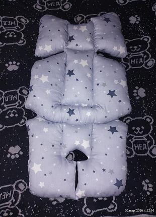 М'якенький матрасик в коляску чи автокрісло