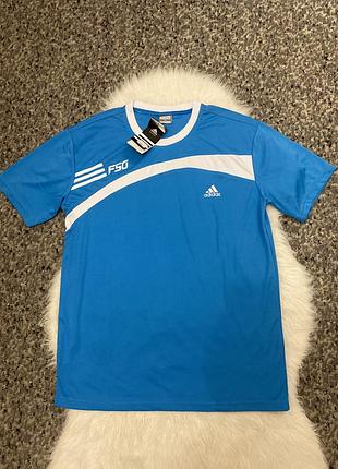 Спортивна футболка adidas 300326