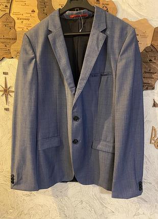 Чоловічий блакитний піджак з вовни hugo boss