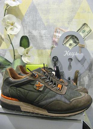 Кроссовки cetti 43  кожа