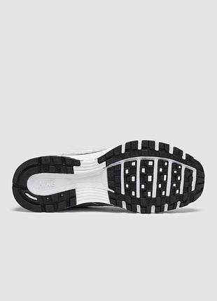 Nike p-6000 silver/black 9