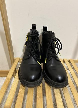 Ботинки черевики 2