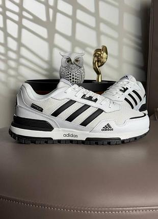 Мужские кроссовки
adidas zx 700 white black