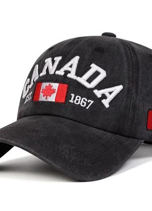 Чорна кепка з вишивкою canada, бейсболка з вигнутим козирком , унісекс
