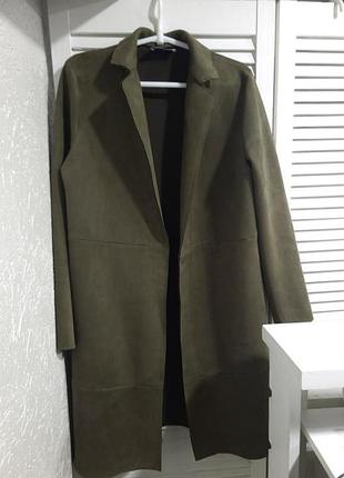 Плащ замшевый.оливка zara.