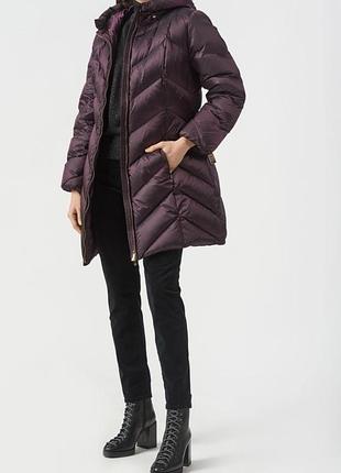 Пуховик стеганый наполнитель натуральный пух. с капюшоном и карманами marks spencer