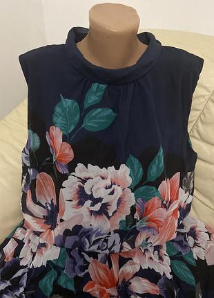 Продам шикарну довгу сукню