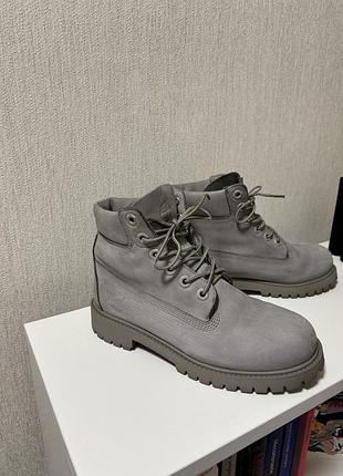 Оригінальні черевики timberland