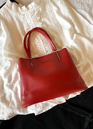 Сумка zara червона