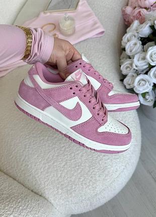 Nike low dunk pink