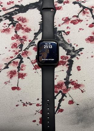 Продам apple watch se (2nd generation) 44 мм у хорошому стані.