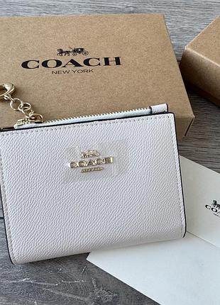 Жіночий гаманець coach