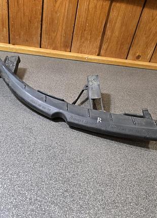 Кронштейн правый крепления бампера, фары renault scenic 2, рено сценик 2 8200183758