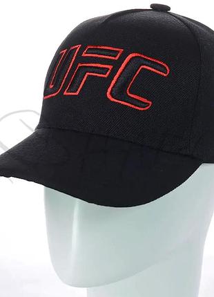 Бейсболка мужская из плотного коттона кепка с объемной вышивкой ufc bkh19707 черный